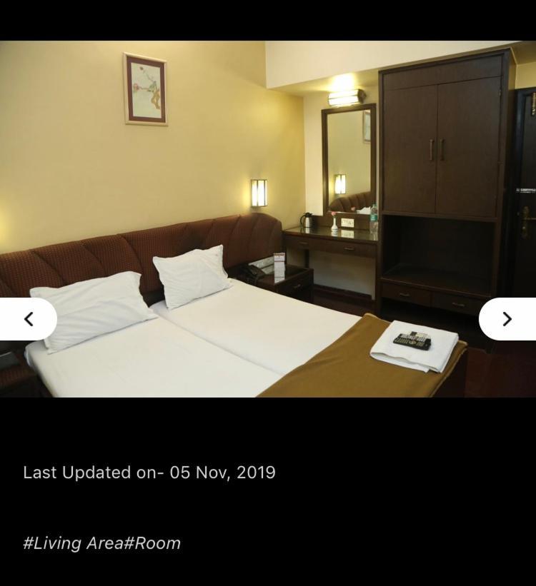 Hotel Ganesh Palace ムンバイ エクステリア 写真